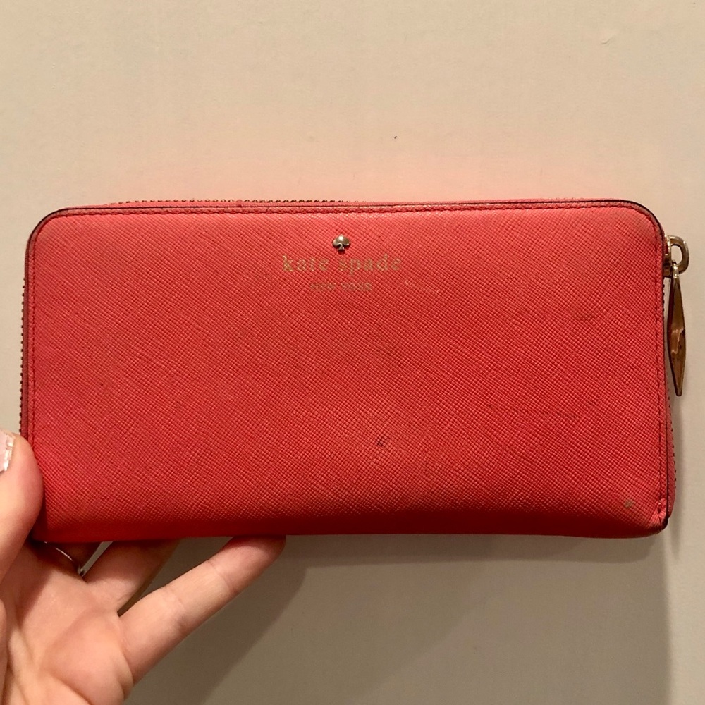 KATE SPADE - spencer zip-around continental wallet